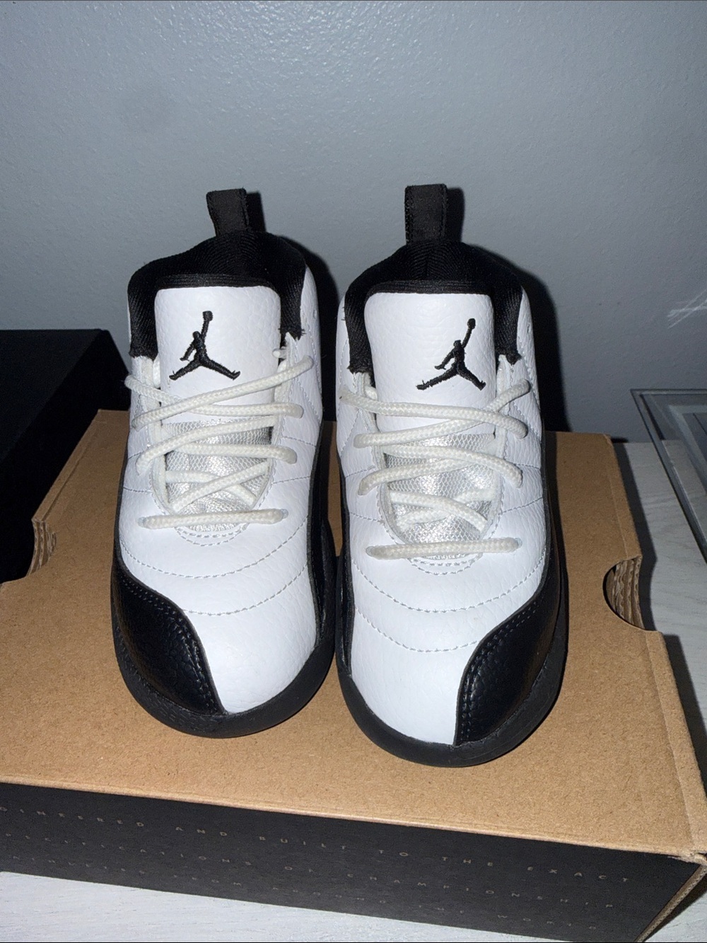 Jordan Kids Black and White Retro 12 Taxi
